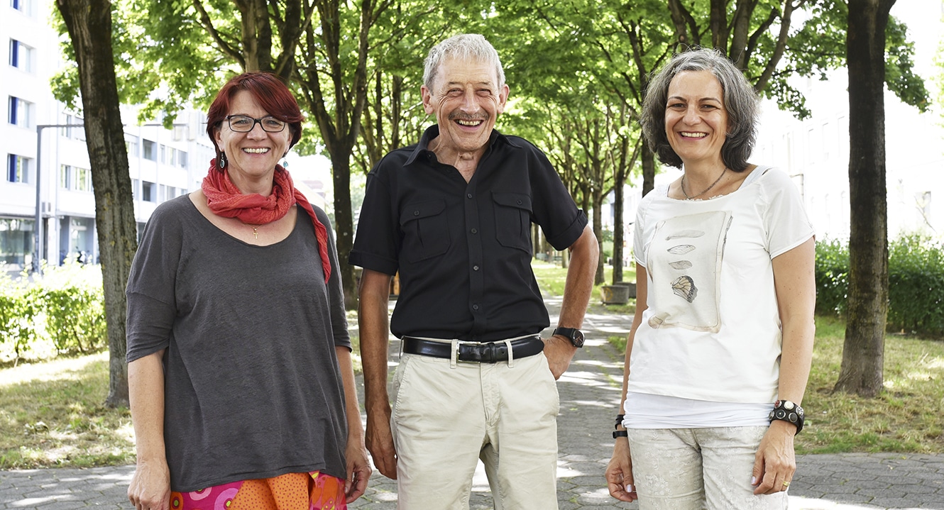 Daniela Friedli, Alois Birbaumer und Anna Margareta Neff (v.l) nach der Diskussion zum Thema Trauer nach Kindsverlust.