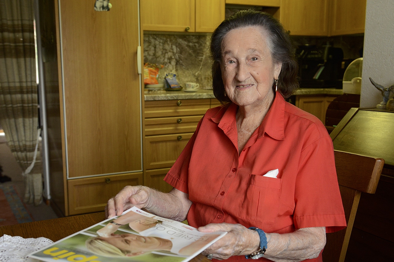 Hundertjährige Anna Ebnöther.