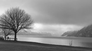 Leerer Strand wegen des Corona-Virus: Abendstimmung am Walensee