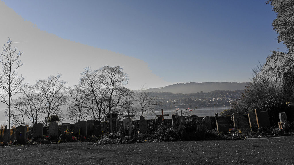 Abendstimmung auf dem Friedhof Erlenbach